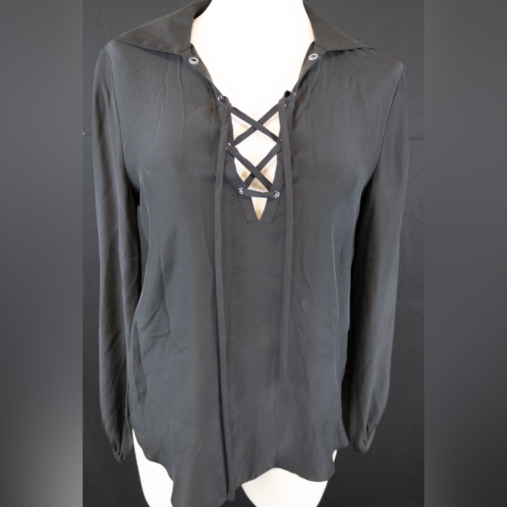 Frame Lace-up Blouse - Picture 2 of 6